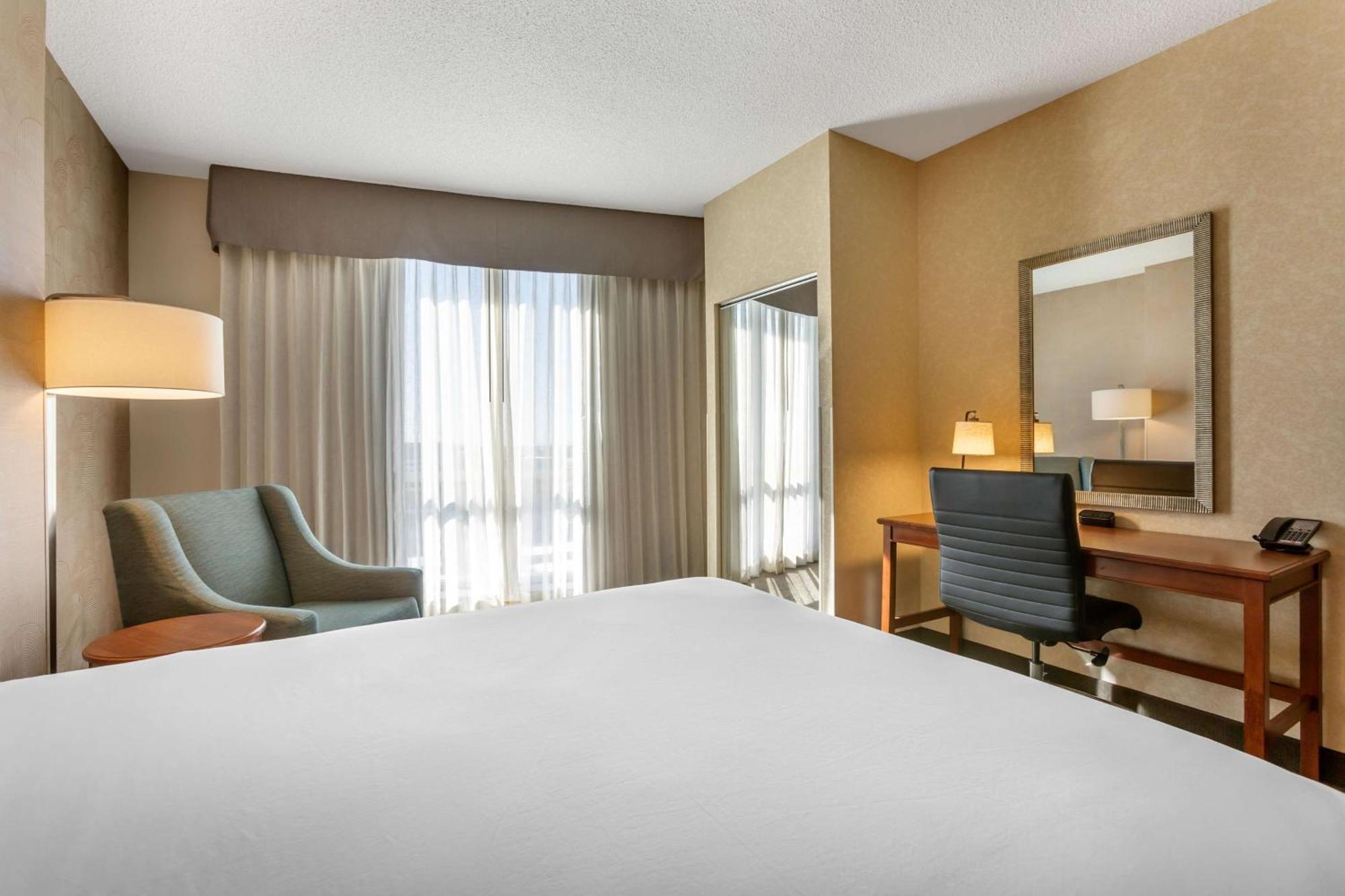 Drury Plaza Hotel Phoenix Темпе Екстериор снимка