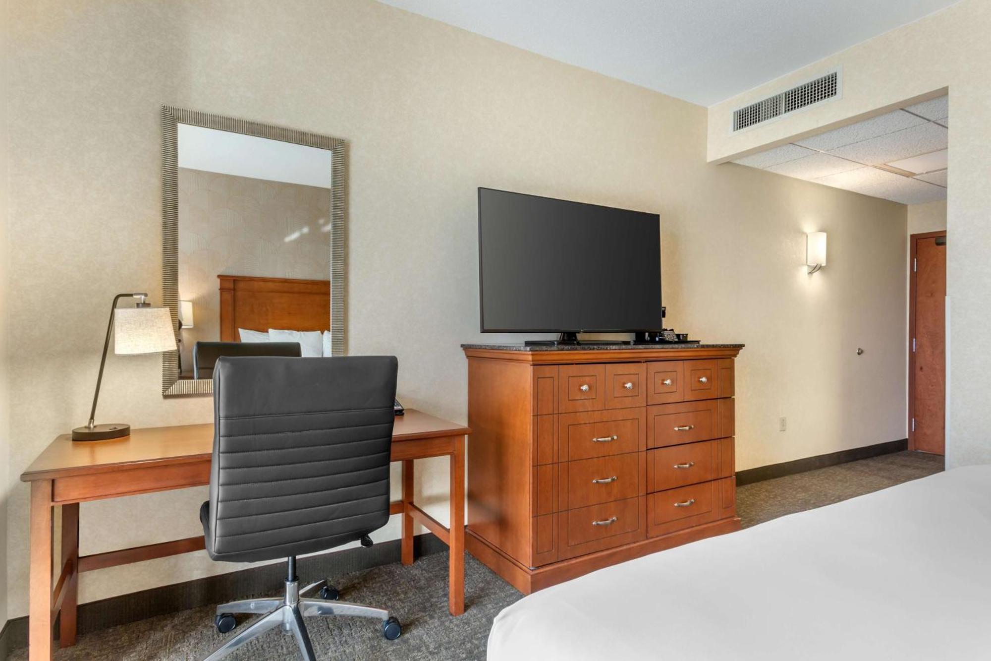 Drury Plaza Hotel Phoenix Темпе Екстериор снимка