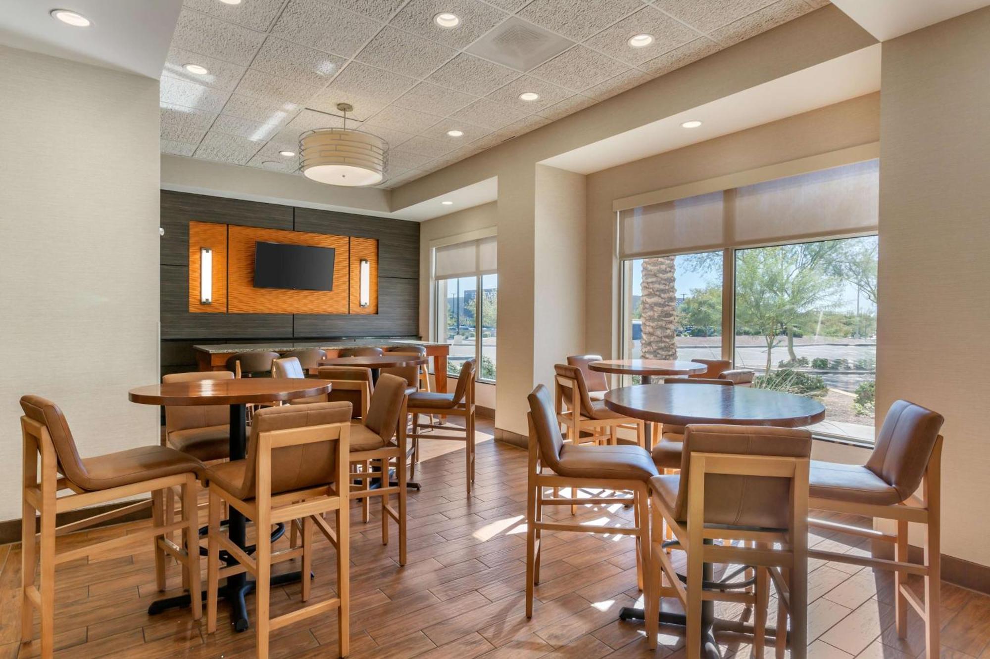 Drury Plaza Hotel Phoenix Темпе Екстериор снимка